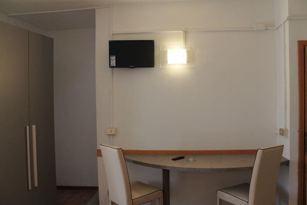 Vacanze In Torre ราโปลาโนแตร์เม ภายนอก รูปภาพ